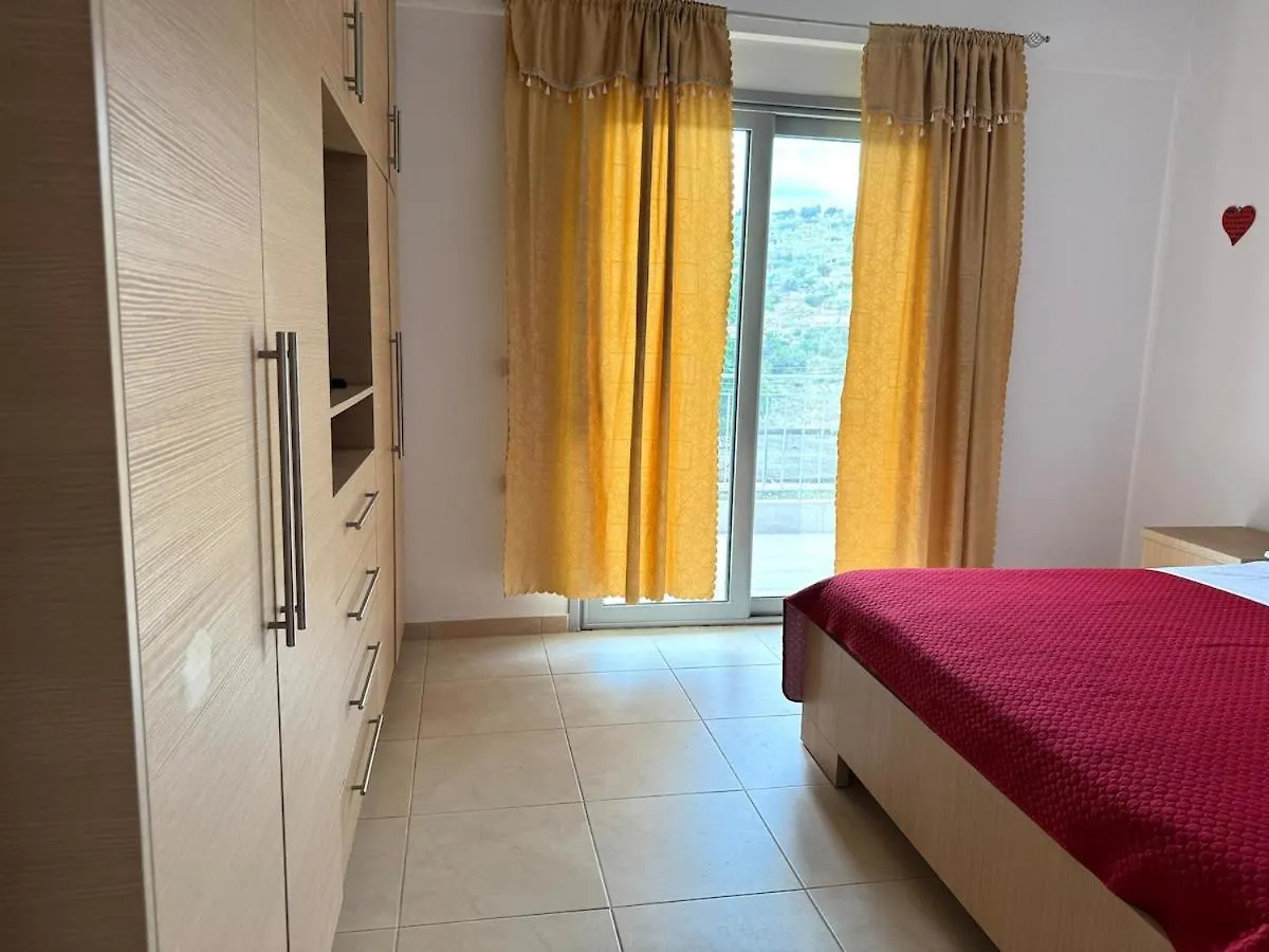 Villa Valentina Gjashtë Ferienhaus